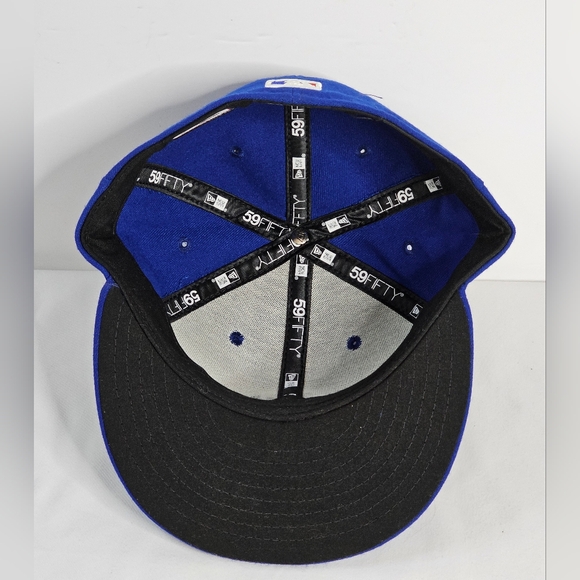 Chicago Cubs New Era 59FIFTY Fitted Baseball Hat 7 1/4 Official On-Field Cap - Picture 6 of 9